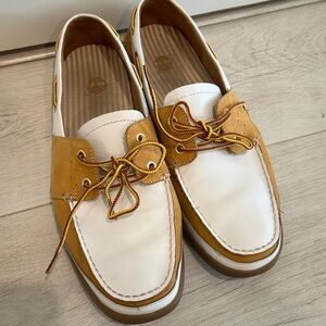 Men's White and Tan Boat leather Shoes